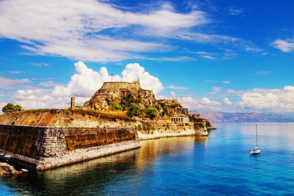 Downtown Apt At Filellinon Corfu  Exterior foto